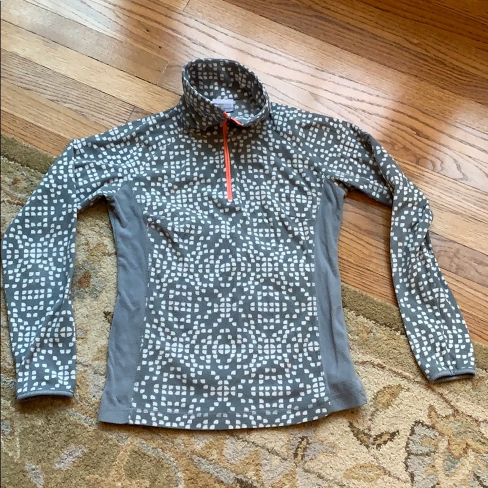 Columbia 1/4 Zip [Size: Small] Fleece Top